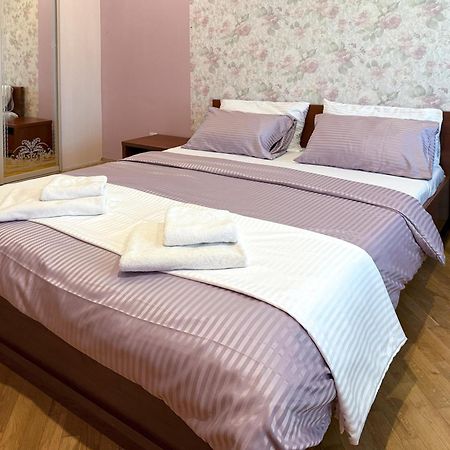 Grand Apartments On Rynok Square Leopoli Esterno foto