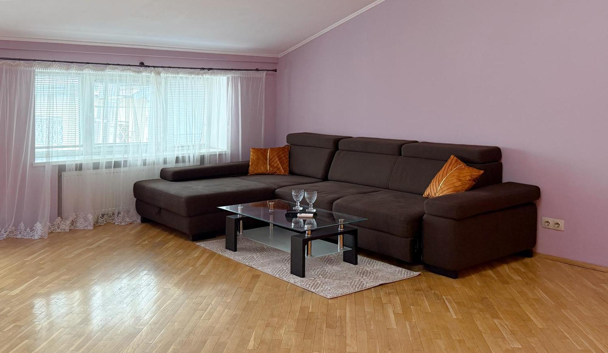 Grand Apartments On Rynok Square Leopoli Esterno foto